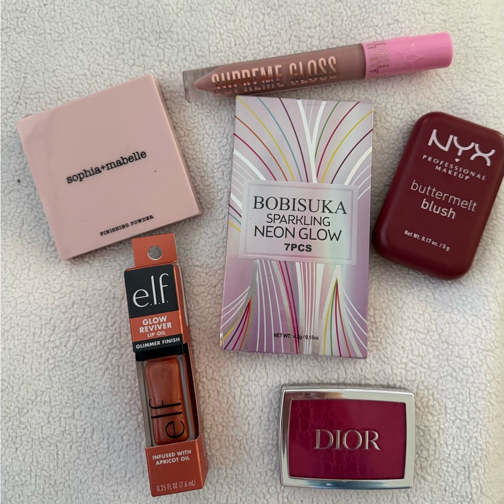 Lot of High End Makeup. NWOB